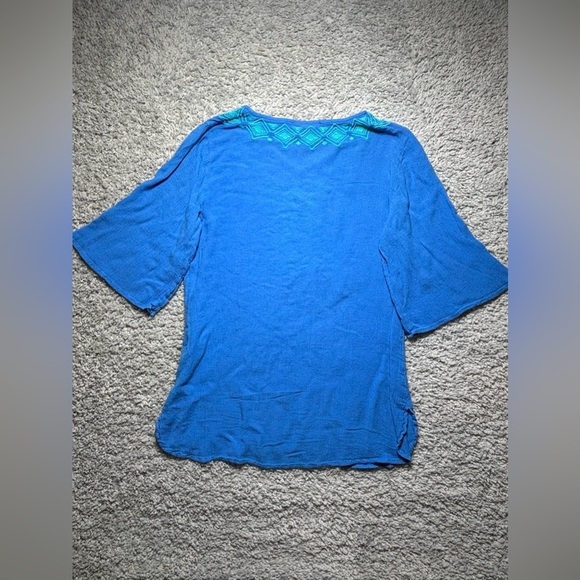 Lilly Pulitzer Top Womens Medium Embroidered Bell Sleeves Lightweight Resort - Picture 3 of 4